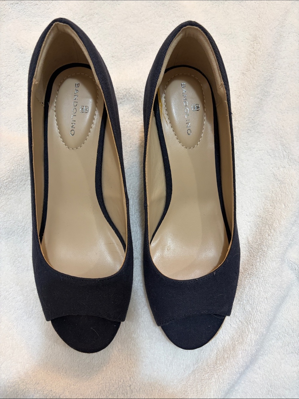 Bandolino Navy Peep Toe Heels